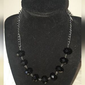 Like New Pre-loved Chic Black Beaded Necklace